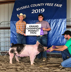 Mai Fmaily Showpigs Winners